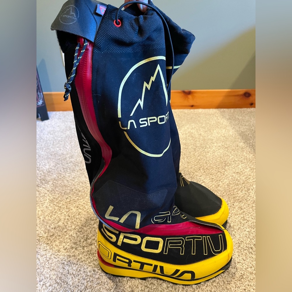 La Sportiva Olympus Mons 39.5